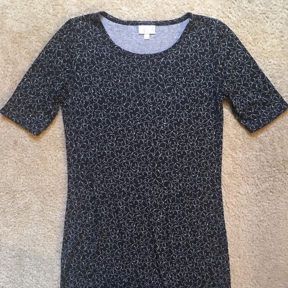 LuLaRoe Julia Dress black with white star print - Picture 2 of 11
